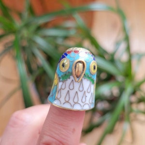 RARE* Vintage Cloisonne Bird Owl Thimble