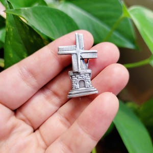 Vintage Dutch Pewter Windmill Boucher Brooch Pin
