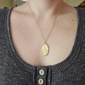 Vintage Gold Miraculous Medal Medallion Necklace