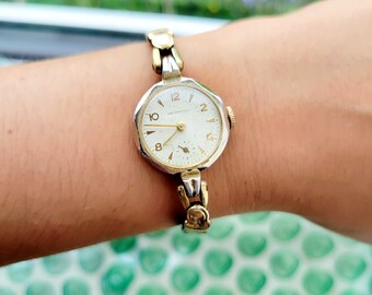 Vintage Ingersoll Dainty Classic Stretch Watch Vintage Ingersoll Dainty Classic Stretch Watch | eBay main image 2