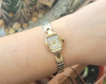 Vintage 10K RGP Bulova Gold Art Deco Style Dainty Classic Stretch Watch