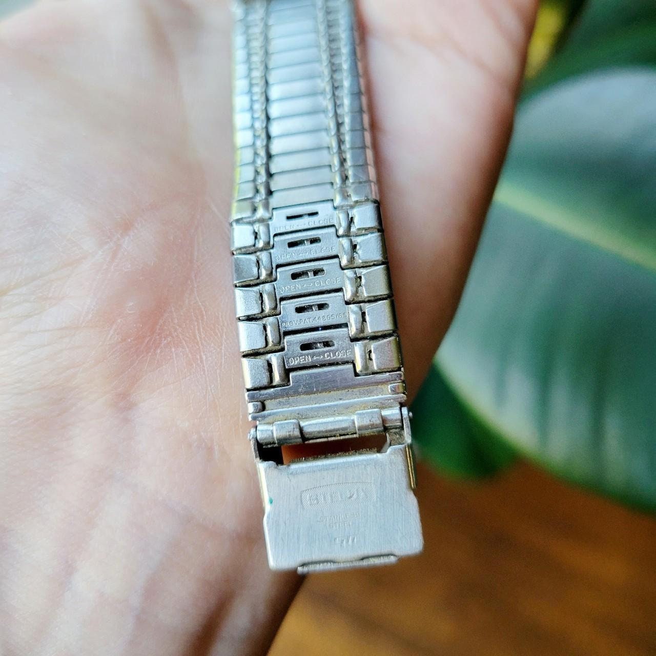 Vintage Swiss Empress 17 Jewels Incabloc Silver Watch Etsy