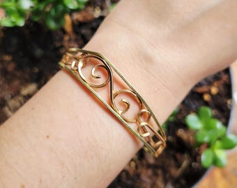 Signed Krementz Gold Tone Cuff Bracelets: Floral Filigree, Pearl