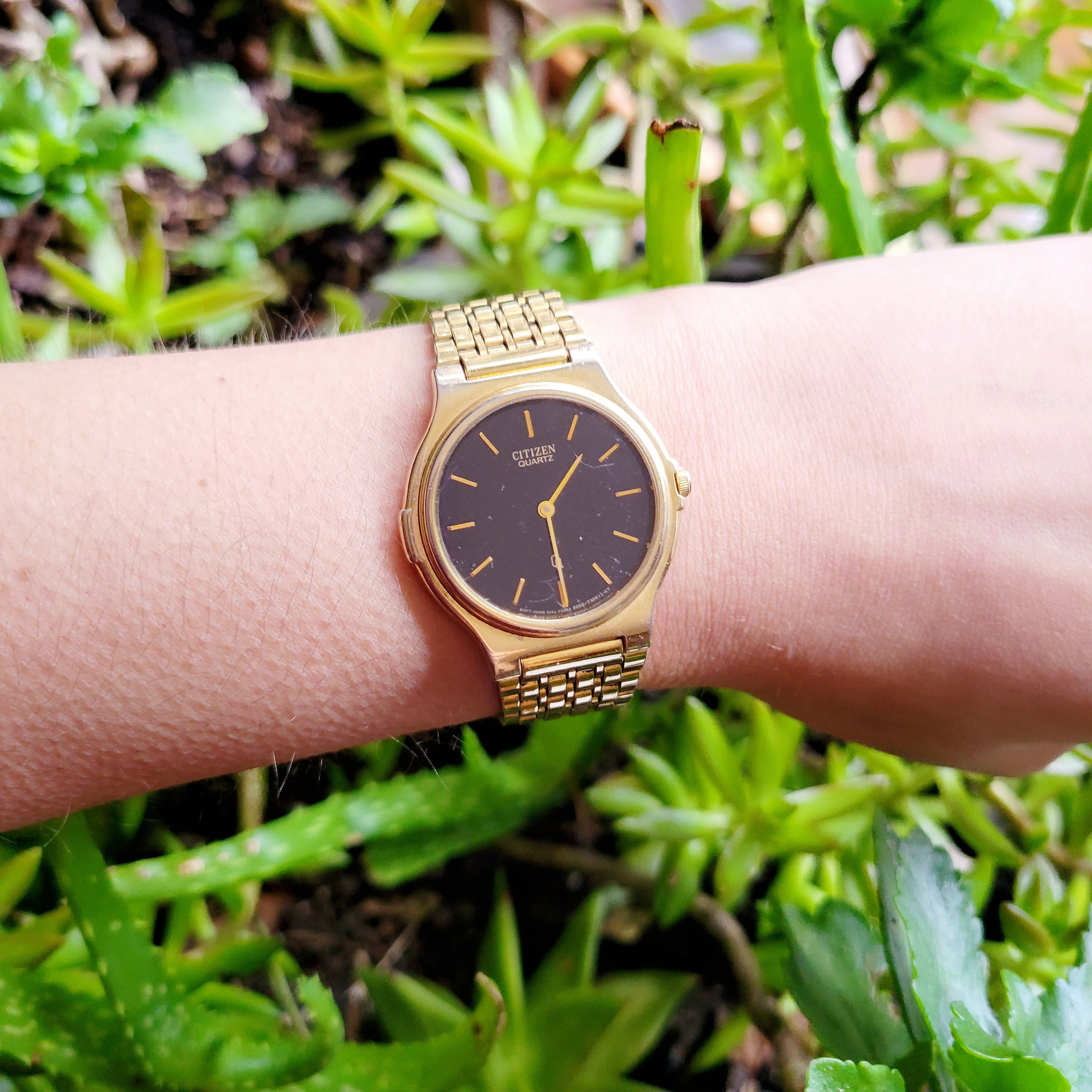 Citizen quartz gold sale
