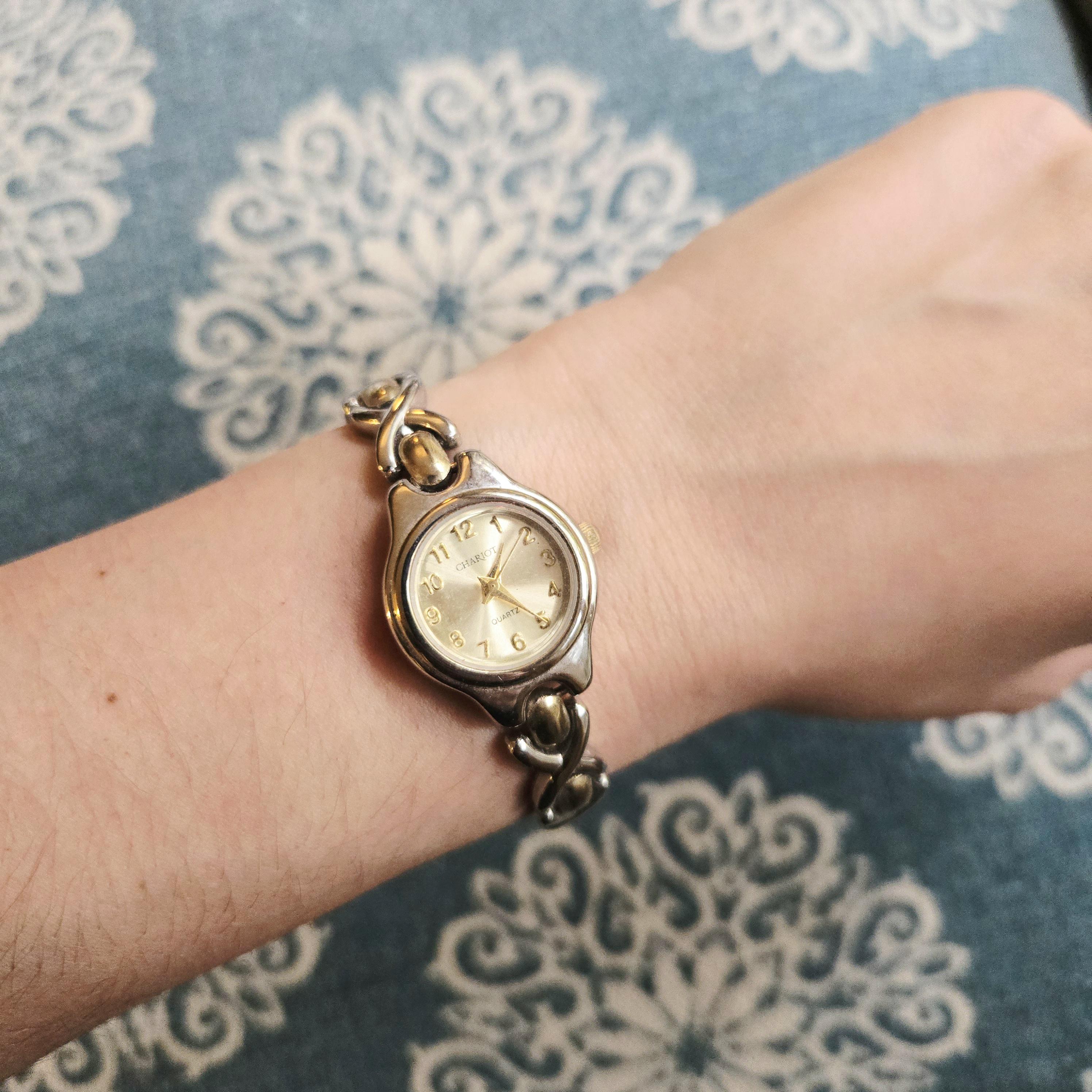 Vintage Gold & Silver Chariot Quartz Watch - Etsy display picture 2