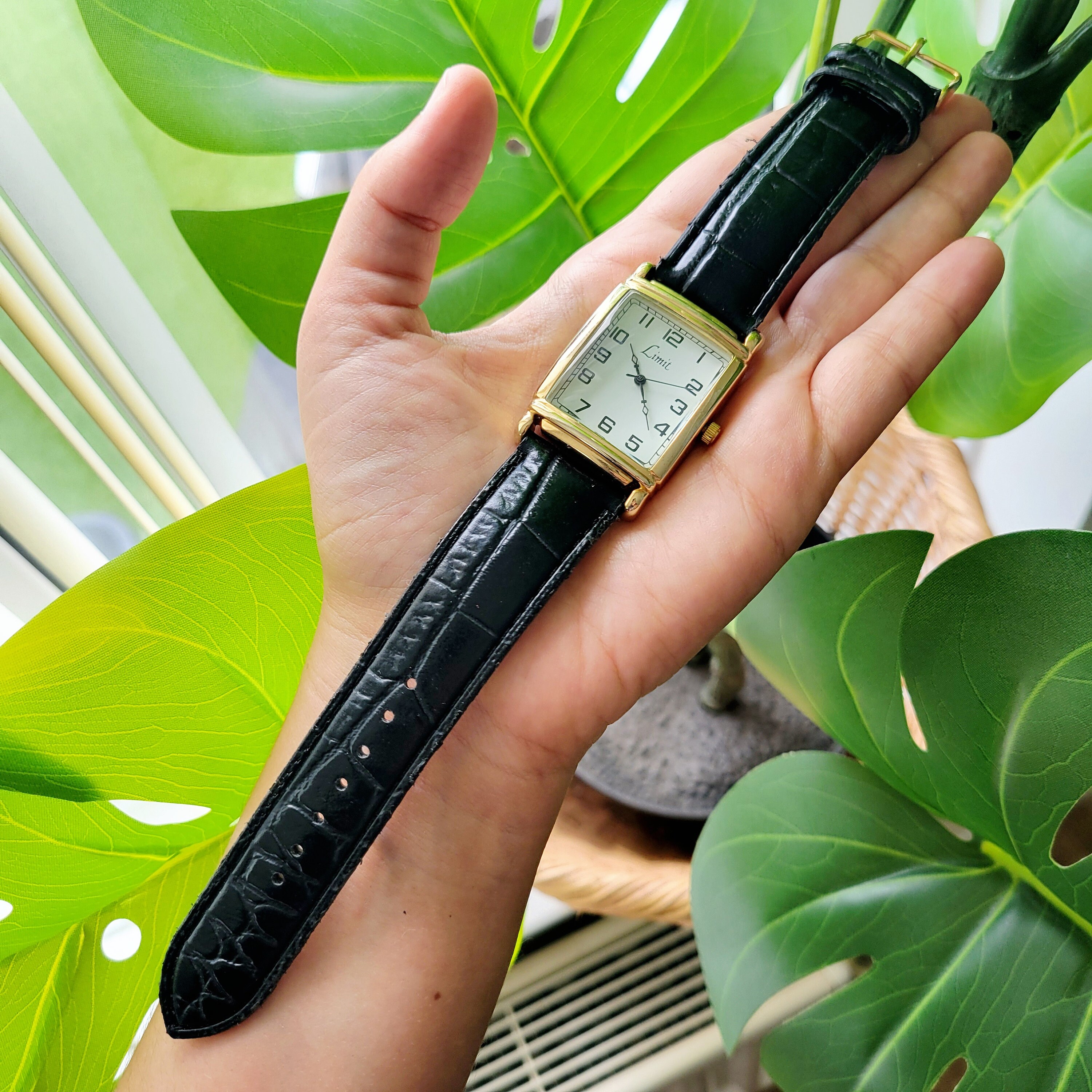Vintage Limit Black Leather Watch Limit Wristwatches for sale - eBay main image 4