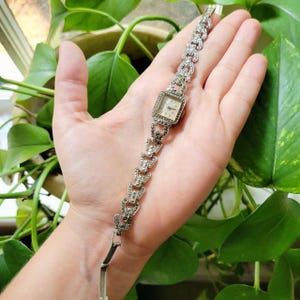 Vintage Derrick 15 Jewels Classic Dainty Marcasite Art Deco Watch
