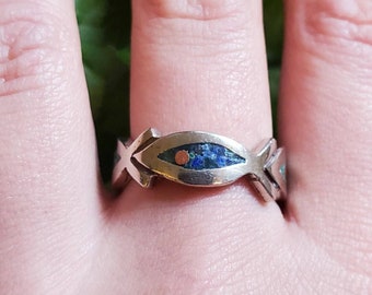 Vintage Inlaid Stone Ichthys Ring