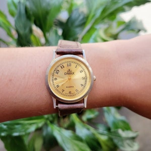 Vintage Omax Leather Watch image 3
