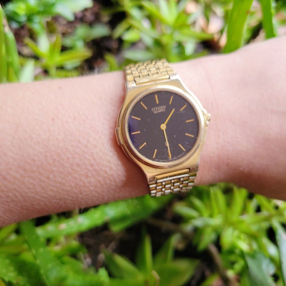 Vintage Citizen Quartz Classic Dainty Gold Watch - image 6