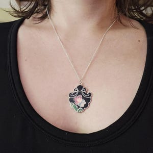 Vintage Art Nouveau Style Floral Enamel Necklace