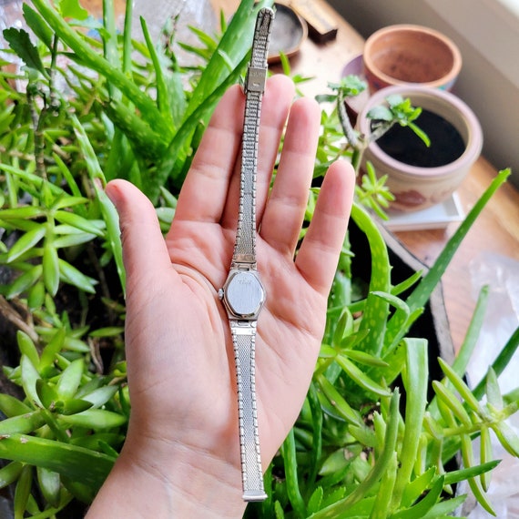 Vintage Waltham Dainty Silver Watch - Etsy display picture 1