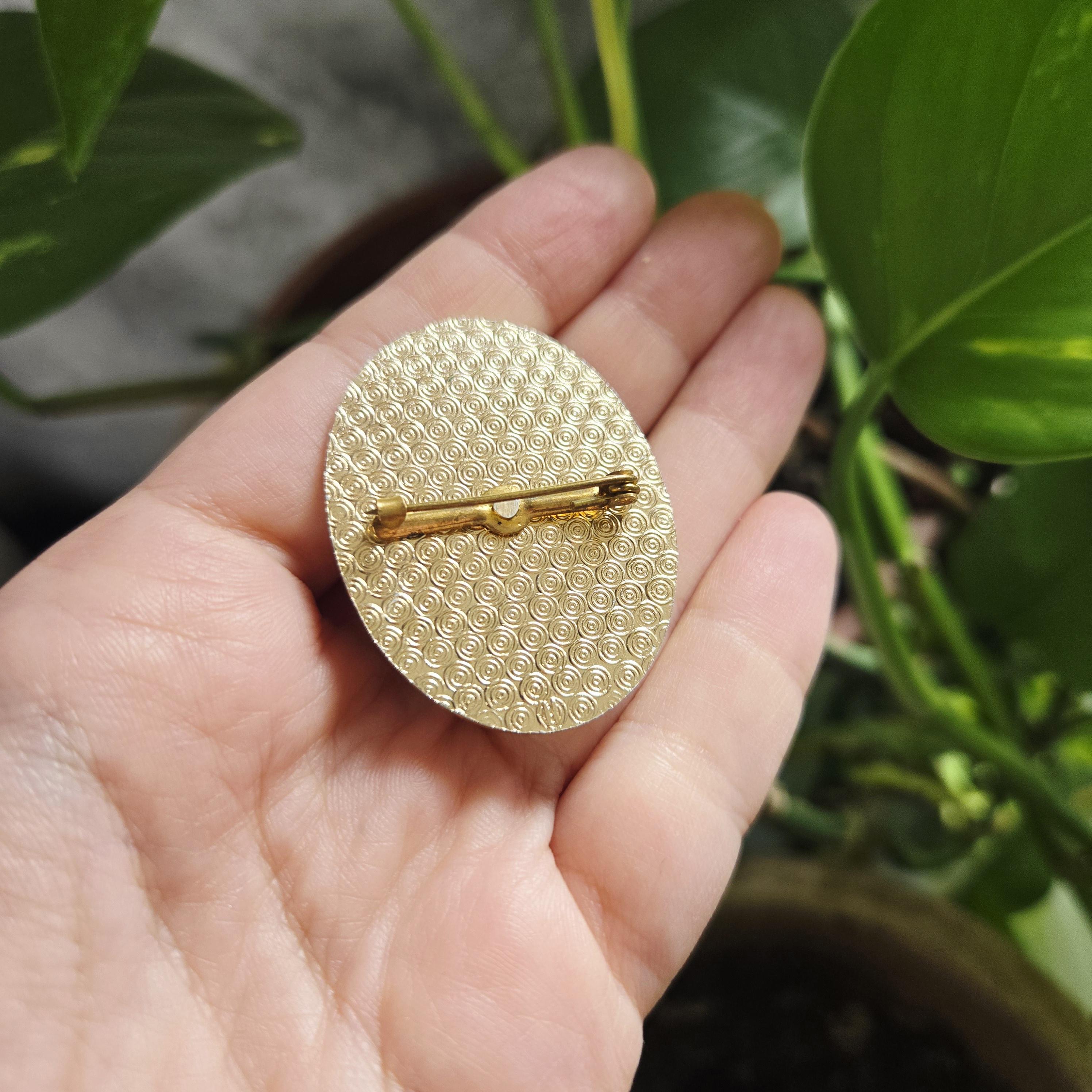 Broche Ancienne En Or 10k époque Victorienne Avec Pierre De Lave – Pièce Signée