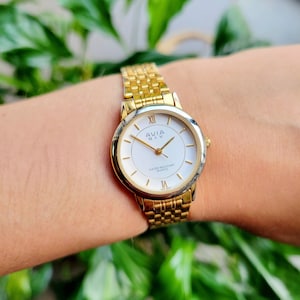 Vintage Avia Q&V Quartz Classic Watch