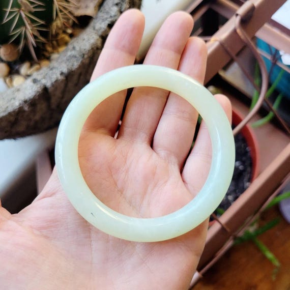 Vintage Solid Jade Bangle Bracelet - image 7