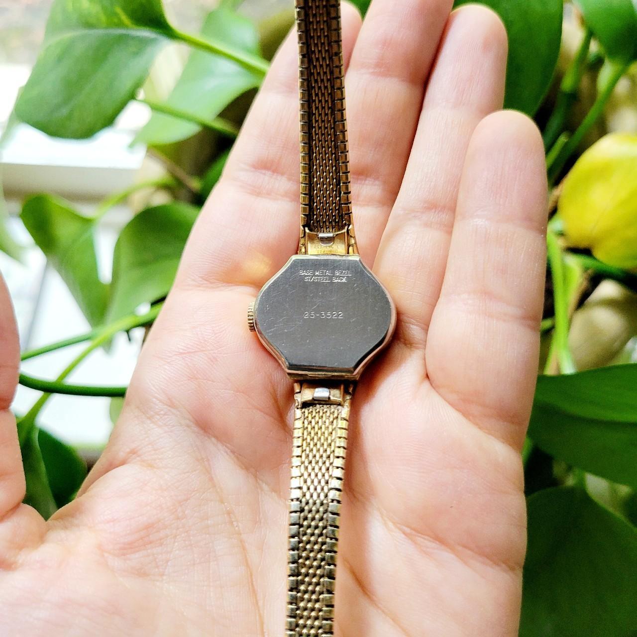 Vintage Armitron Quartz Classic Retro Gold Watch - Etsy display picture 1