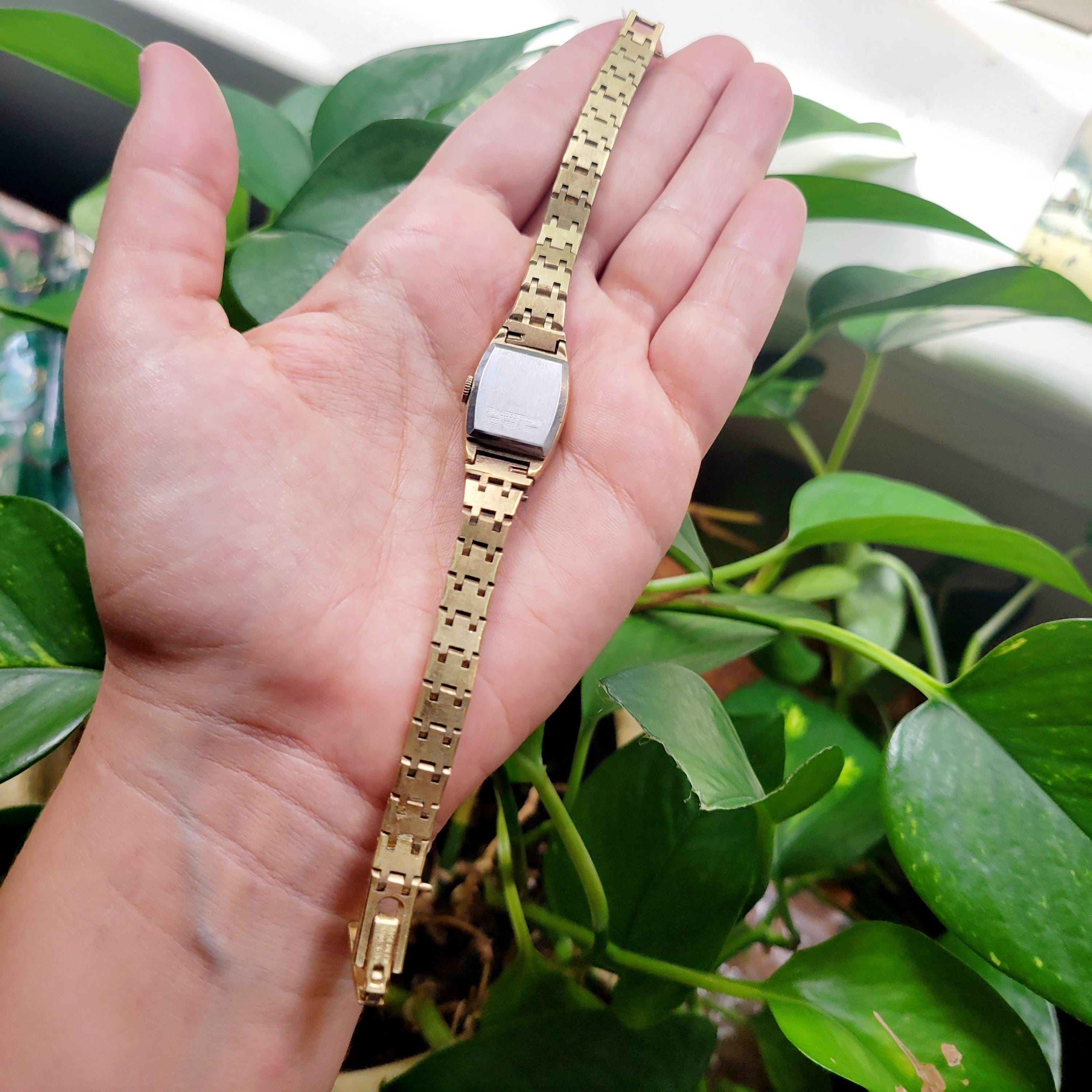 Vintage Jubilee 17 Jewels Dainty Classic Gold Watch Jubilee 17 Jewel Watch | eBay main image 3