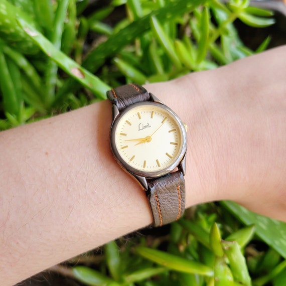 Vintage Limit Genuine Brown Leather Watch - image 5