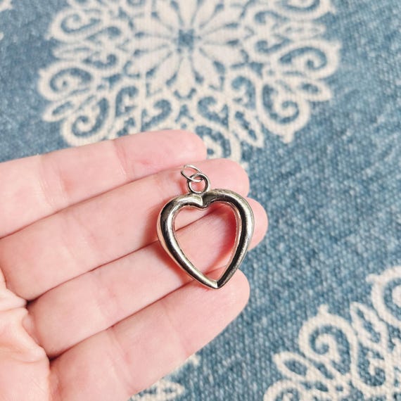 Vintage Silver Heart Pendant - Etsy