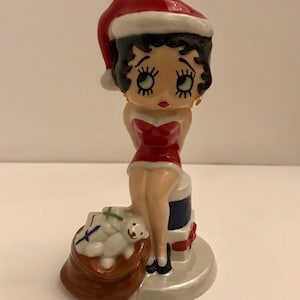 Limited Edition ‘Christmas Surprise’ Betty Boop Figurine By Wade Ceramics / C & S Ceramics
