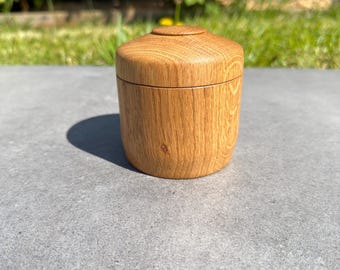 Turned Oak suction fit box - FSC certified oak - Handmade in the UK