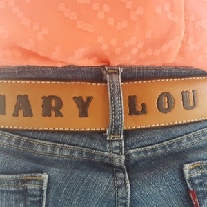 Vintage name belt &#39;Mary Lou&#39;