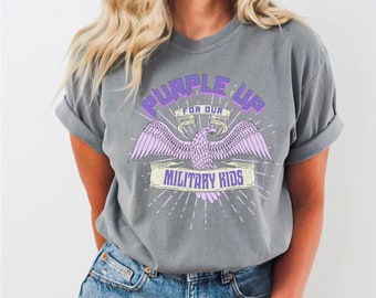 Design de chemise militaire violette pour enfants (fichier PNG)