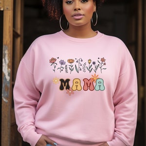 Retro Floral Mama Sweatshirt, Cute Mama Sweatshirt, Mother&#39;s Day Gift, Gift, Grandma Sweatshirt, Nana Shirt, Mama Crewneck, New Mom