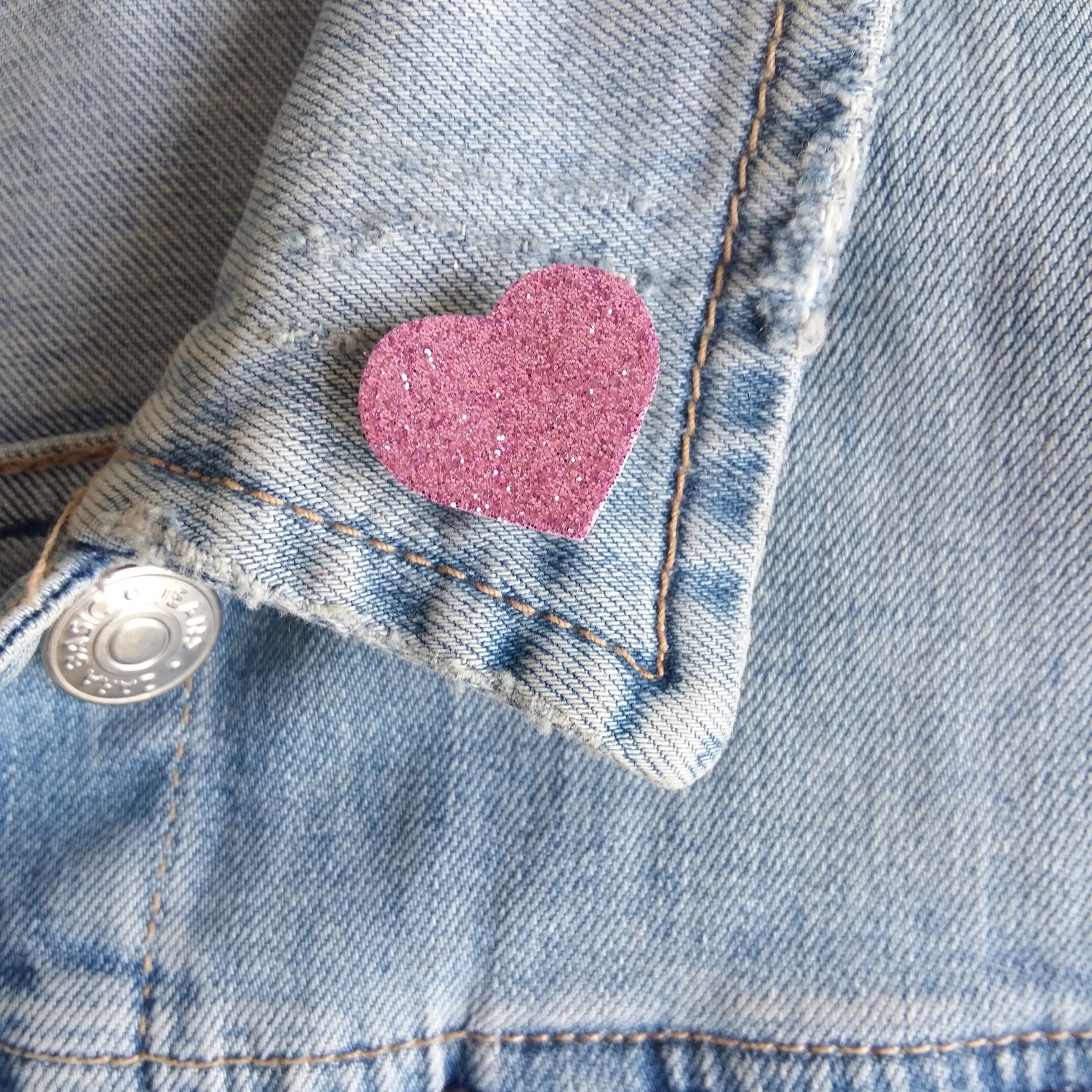 Broche Vintage En Forme De Cœur - Accessoire Rétro - Occasion