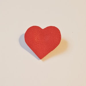 Broche coeur image 9