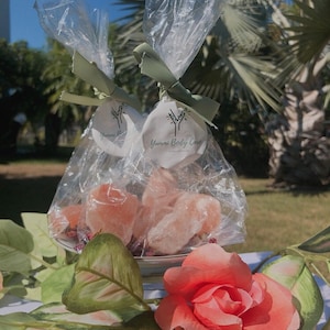 Rose Scented Himalayan Salt Rocks | Bath Salt | Himalayan Pink Salt Rocks with Organic Rose Petals