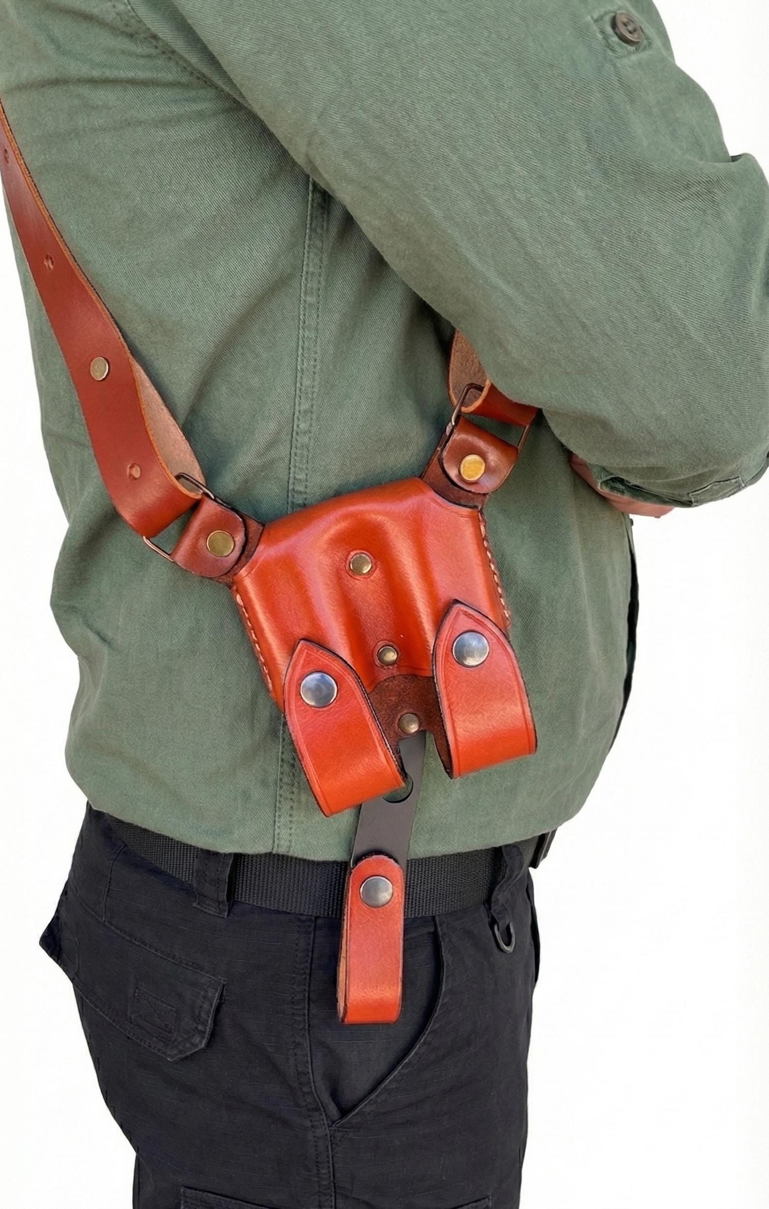 レザーショルダーホルスター（ブラウニングHP＆1911、ダブルマガジン