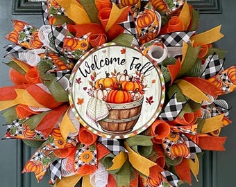 Buffalo Check Wreath Fall Welcome Sign Decoration Farmhouse Style Country Autumn Decor Moss Green Harvest Home Entrance Display Pumpkin