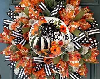 Fall Pumpkin Wreath: Black & White Farmhouse Welcome Decor