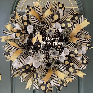 Happy New Year Wreath for Front Door Black and Gold Winter 2026 Wreath Glittered New Year&#39;s Porch Door Decor Gift  Large Mesh Outdoor Wreath