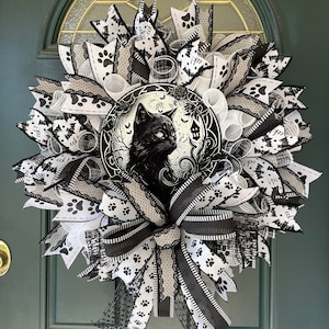 Halloween Black Cat Wreath Black Cat Wreath for Front Door Fall Mesh Front Porch Decor Cat Lover Black and White Wreath Paw Print Ribbon