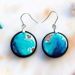 Handmade beach themed dangle earrings, Nature sea wave earrings, Cute resin boho jewelry for summer, Ocean earrings gift for friend