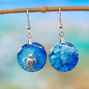 Blue sea and turtle dangle earrings, Ocean round resin earrings, Deep ocean silver earrings, Unique nautical resin jewelry gift