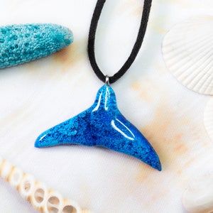 Small whale tail necklace with initial charm, Unique coral reef inspired whale tail pendant, Nature lover jewelry gift for surfer