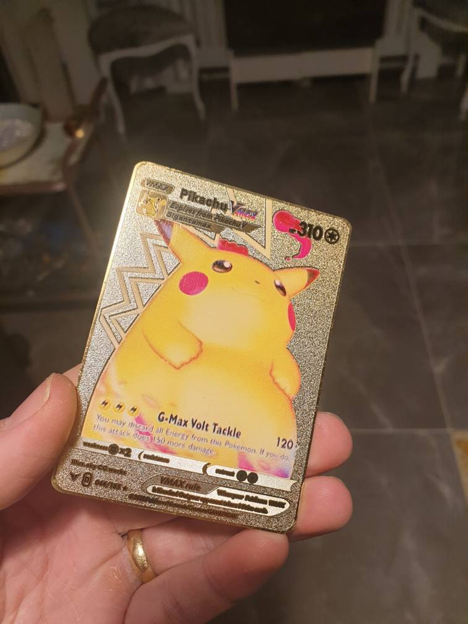 gold pokemon pikachu card