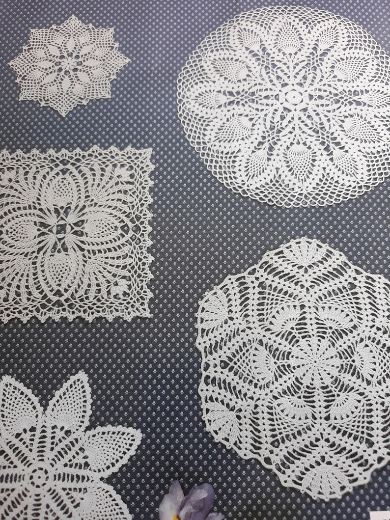 Favorite Pineapple Doilies of Rita Weiss American School of Needlework Vintage Crochet