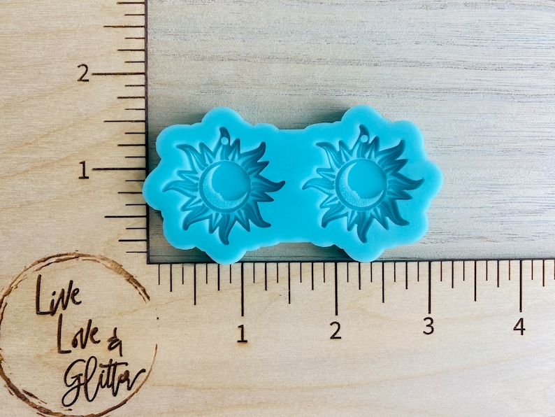 Sun Earrings Silicone Mold for Resin, Sun with Moon Earrings Mold, Sun Resin Mold for Earrings, Moon in Sun Resin Earrings Silicone mold bild 1