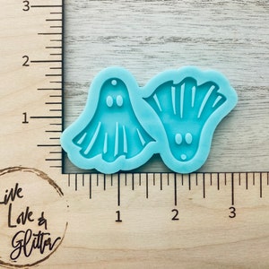 Ghost Earrings Silicone Mold for Resin, Halloween Earrings Silicone Mold, Ghost Dangle Earrings Resin Mold