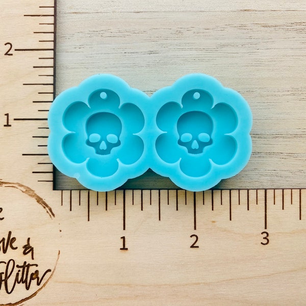 Daisy Skull Earrings Silicone Mold for Resin, Halloween Earrings Silicone Mold, Skull Dangle Earrings Resin Mold, Daisy Resin Earrings