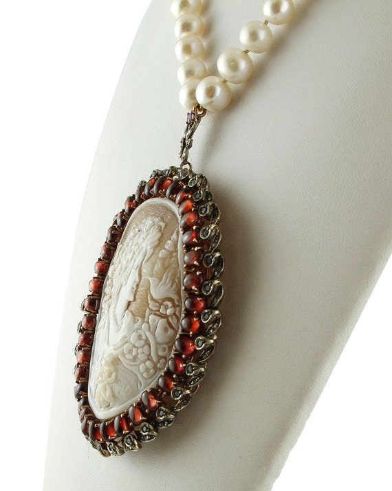 Cameo, Diamonds, Blue Sapphires, Garnets, 9k Rose… - image 3