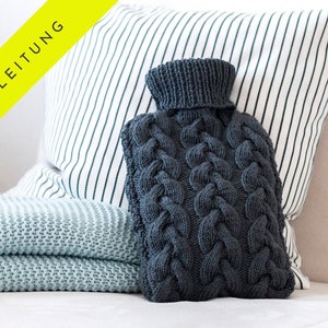 Instructions | Knitted hot water bottle cover with cable pattern | digital