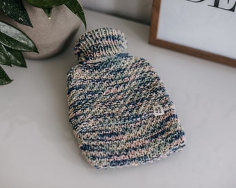 Knitted hot water bottle cover small with pearl pattern »happy pastel«