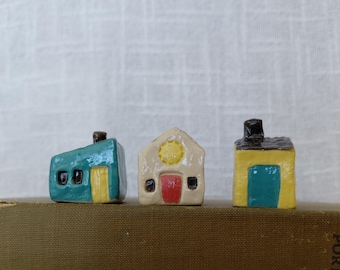 Ceramic Mini Houses set of 3, Tiny house