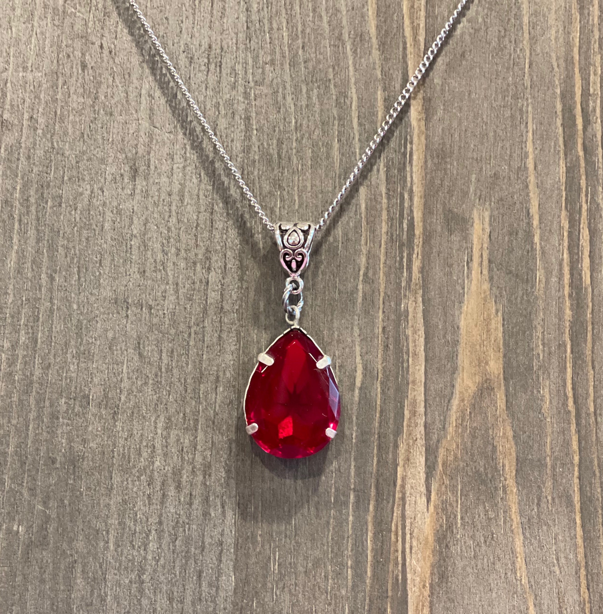 Red Heart Pendant Necklace Valentine's Day Jewelry Heart Etsy Israel