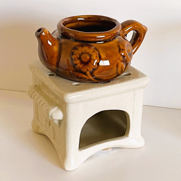 Essential Oil Burner #17, Aroma Cattle. Ideal for aroma therapy, makes home or apartment aromatic.